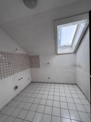 Leerstehende 2,5-Zimmer-Wohnung mit Balkon – 78247 Hilzingen – Vorschaubild 8