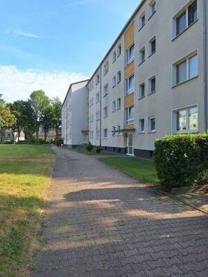 Helle 3-Zimmer-Wohnung mit Balkon & Einbauküche in Wellinghofen – 44265 Dortmund – Vorschaubild 2