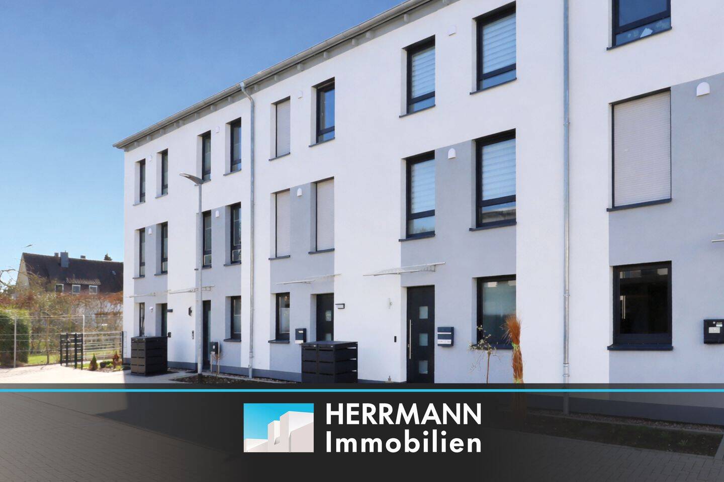Modernes Reihenhaus in ruhiger und zentraler Lage von Bad Nenndorf – Bad Nenndorf – Bild 1 von 9