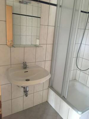 schöne Wohnung mit Balkon hofseitig nahe der UNI – 99085 Erfurt – Vorschaubild 7