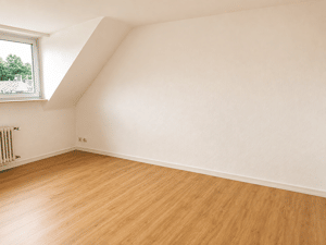 Renovierte DG-Wohnung: 3 Zimmer mit EBK und Stellplatz – 54294 Trier – Vorschaubild 6