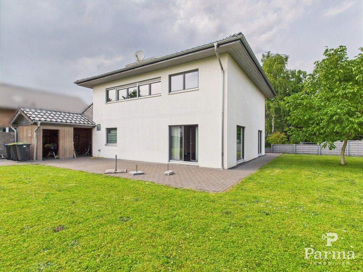 Freistehendes Einfamilienhaus in zentraler Lage von Nörvenich – Nörvenich – Bild 1 von 9