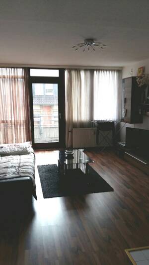 Tolles 1 Zimmer-Appartement mit TG-Platz in Ludwigshafen Mundenheim – 67061 Ludwigshafen am Rhein – Vorschaubild 3