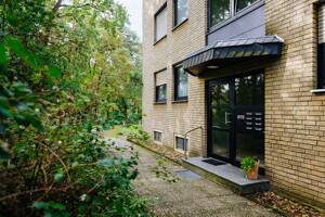 Bezugsfrei mit Loggia und Garagenstellplatz – 33659 Bielefeld – Vorschaubild 2