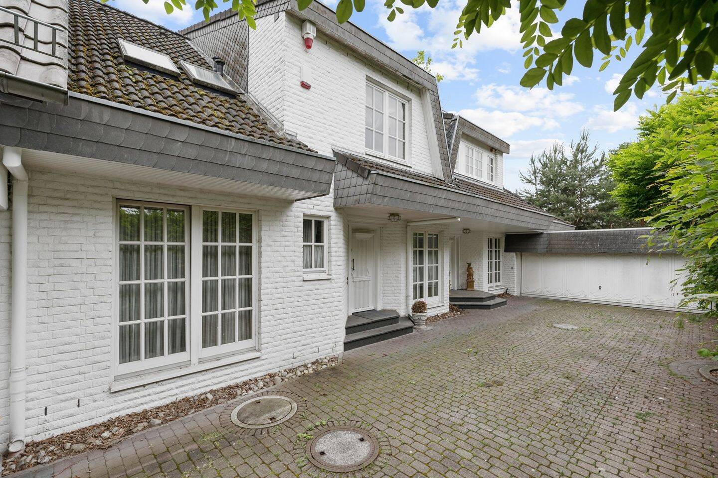 Exklusives, ganzes Doppelhaus (in bester Lage) – Hannover – Vorschaubild 2
