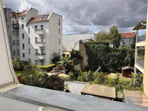 Erstbezug: Stadthaus mit Dachterrasse und Terrasse – 13088 Berlin – Vorschaubild 3