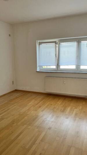 Schöne Altbauwohnung mit Balkon in ruhiger Lage von Neudorf – 47057 Duisburg – Vorschaubild 6