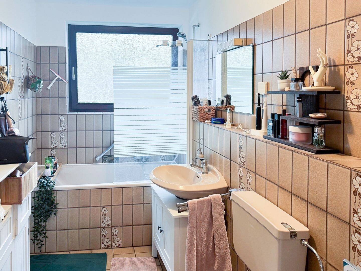 Schöne 3-Zimmer-83 m²-Erdgeschosswohnung in zentraler Lage von Oldenburg mit Hochterrasse – Oldenburg – Vorschaubild 8