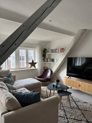 möblierte drei Zimmer Wohnung auf Zeit im liebevoll renovierten alten Bauernhaus
