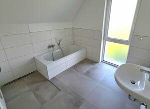 Neubau-Einfamilienhaus auf sonnigem Südwest-Grundstück in Bürgerfelde – 26127 Oldenburg – Vorschaubild 9