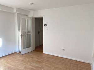 Attraktive 2-Zimmer-Wohung in begehrter Lage der Bremer Neustadt! – 28201 Bremen – Vorschaubild 8