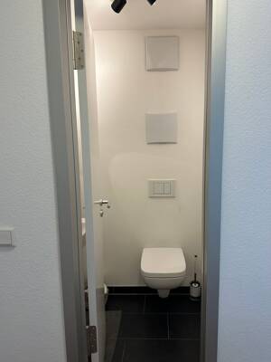 Hochwertige 3-Zimmer-Wohnung mit offener Küche & 2 Balkonen – 70174 Stuttgart – Vorschaubild 6