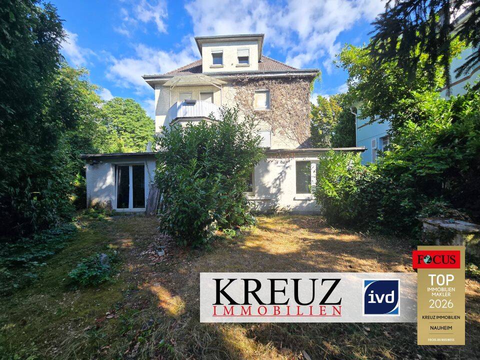 Mehrfamilienhausvilla in zentraler Stadtlage