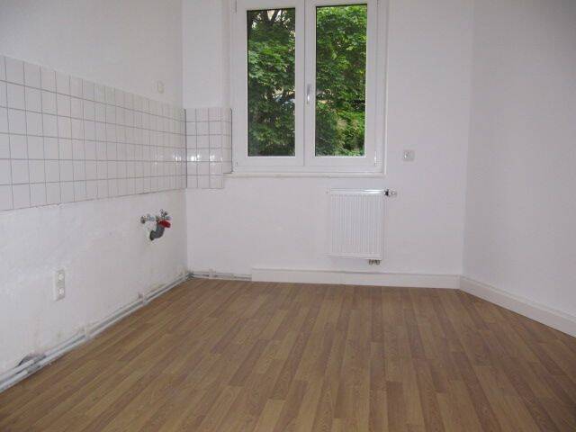 Nähe Gugelstrasse ! Hübsche, helle 2-ZW, 50 m², EBK gegen kl. Ablöse,1.OG ohne Aufzug – Nürnberg – Vorschaubild 4