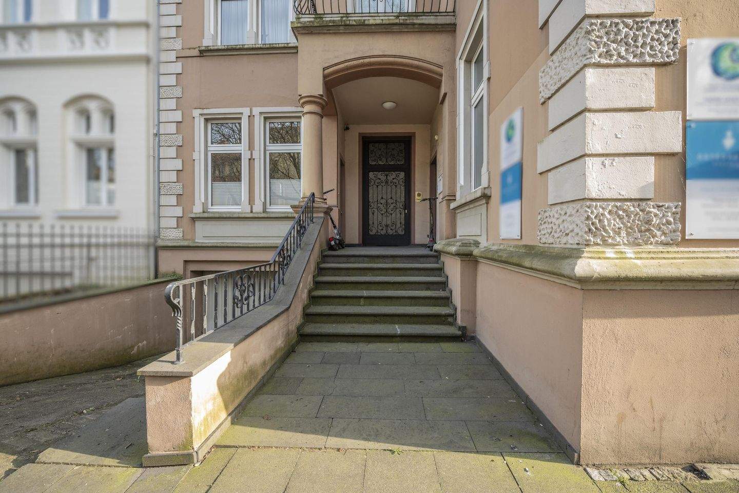 Historische Stadtvilla in bester Lage – Neuss – Vorschaubild 2
