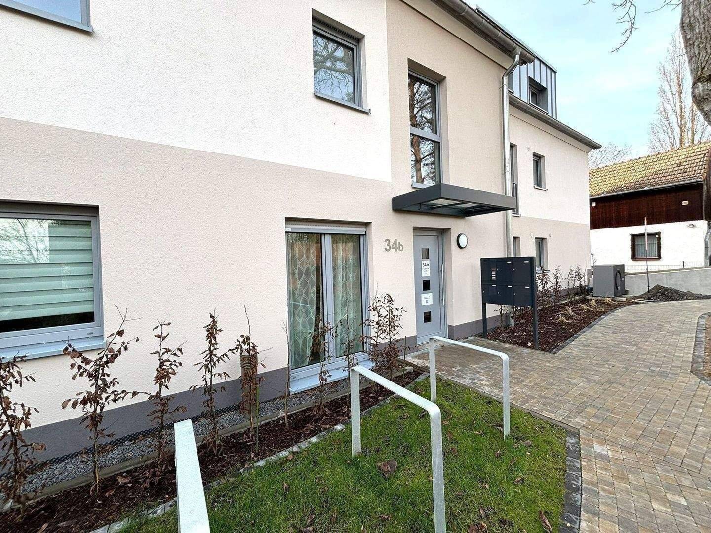 Erstbezug in Wiesbaden – Exklusive 3-Zimmer-Neubauwohnung mit Sonnenbalkon, Tageslichtbad und Gäste-WC – Wiesbaden – Vorschaubild 3