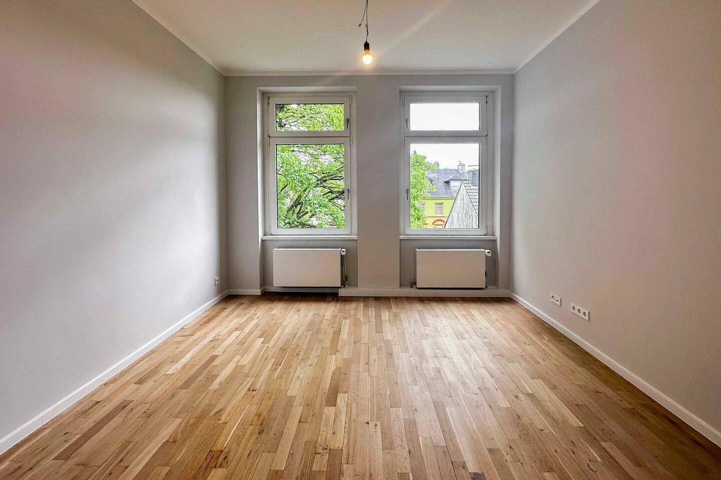 Erstbezug nach Sanierung! 2-Zimmer Wohnung in zentraler Lage von Wuppertal