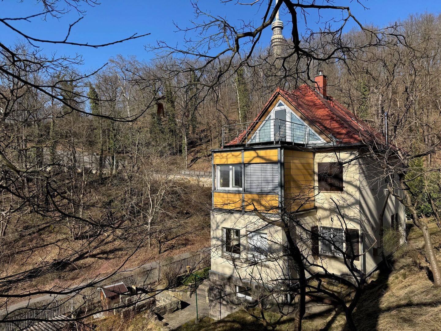 Attraktives Einfamilienhaus in Dresden-Wachwitz! – Dresden – Vorschaubild 4