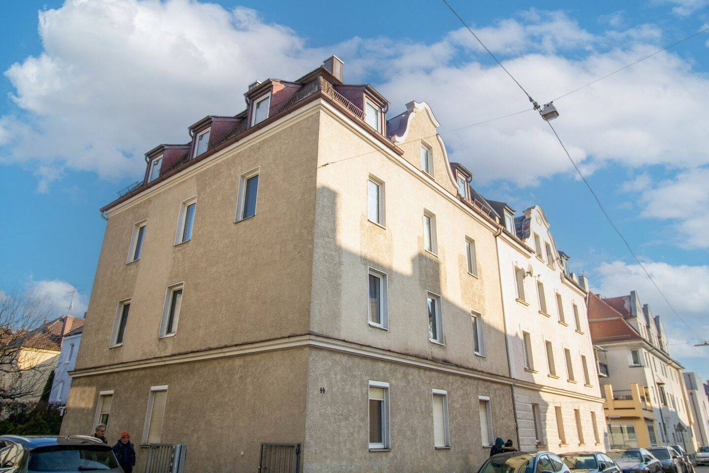 Geteiltes MFH mit 8 Wohnungen - ALLE 2 ZKB Wohnungen - direkt vom Eigentümer