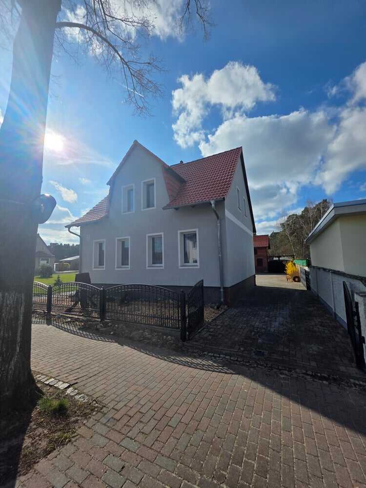 Einfamilienhaus mit 2.563 m² idyllischem Grundstück – Schönwald – Bild 1 von 9