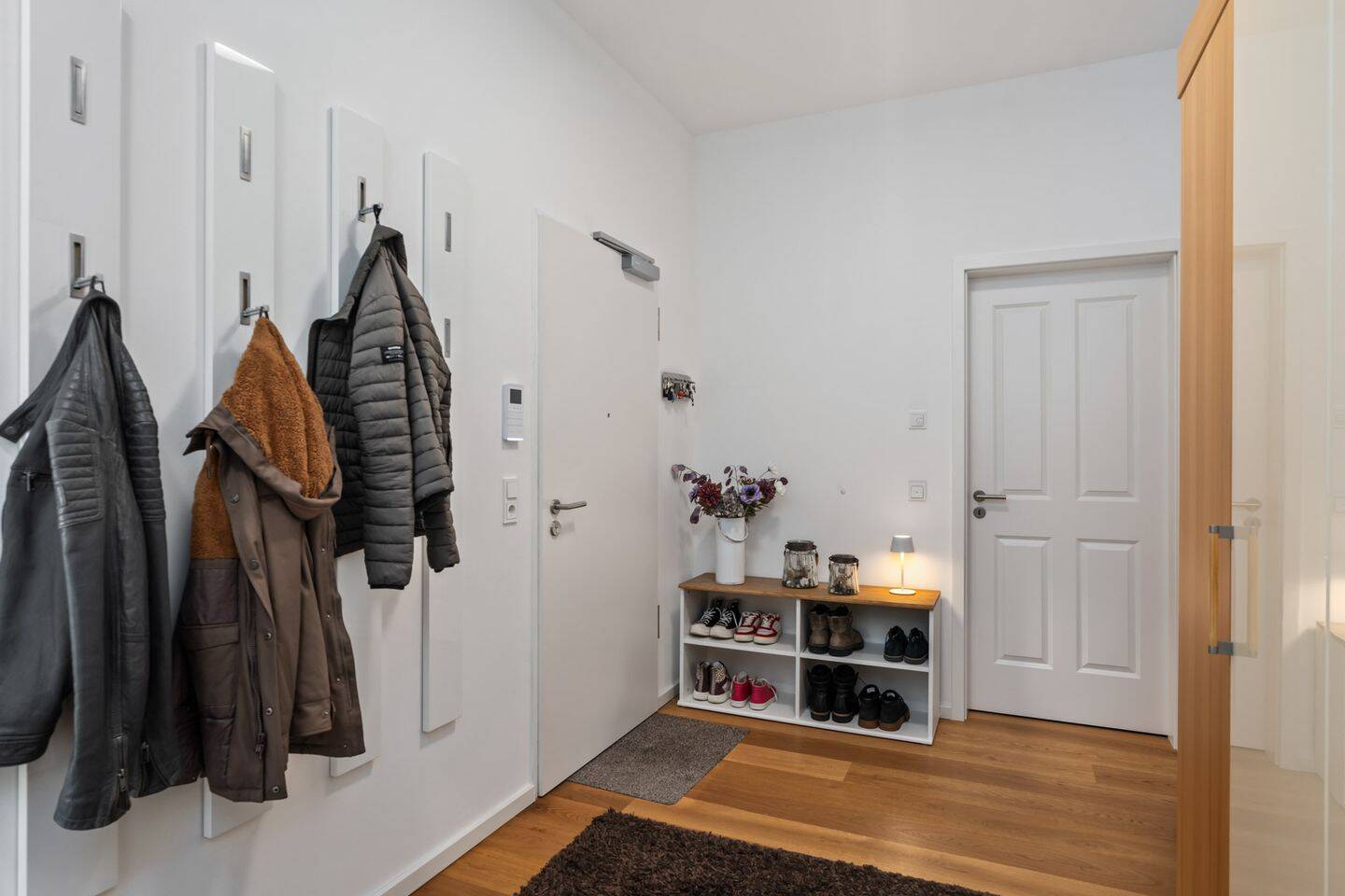 Bremen - Überseestadt | Neuwertige 3-Zimmer-Wohnung mit gehobener Ausstattung und Tiefgaragenstellplatz im neuen Kaffee-Quartier – Bremen – Vorschaubild 5