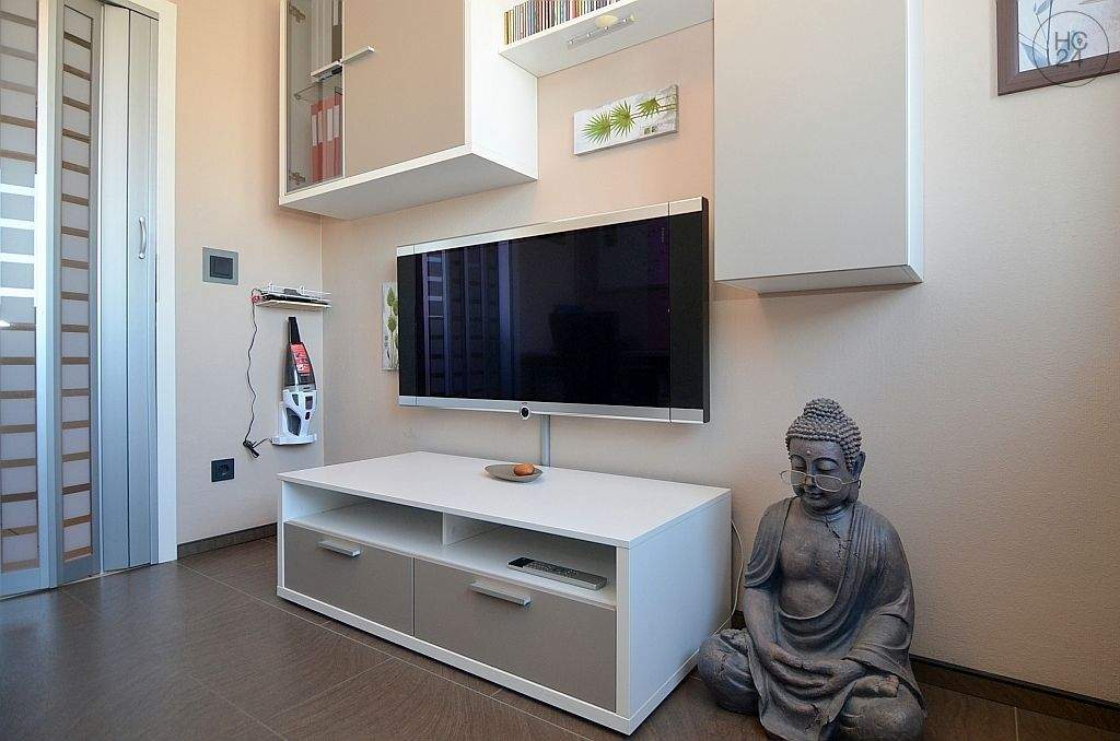 Gemütlich möblierte Wohnung mit Balkon in Nürnberg/Schweinau – Nürnberg – Vorschaubild 8