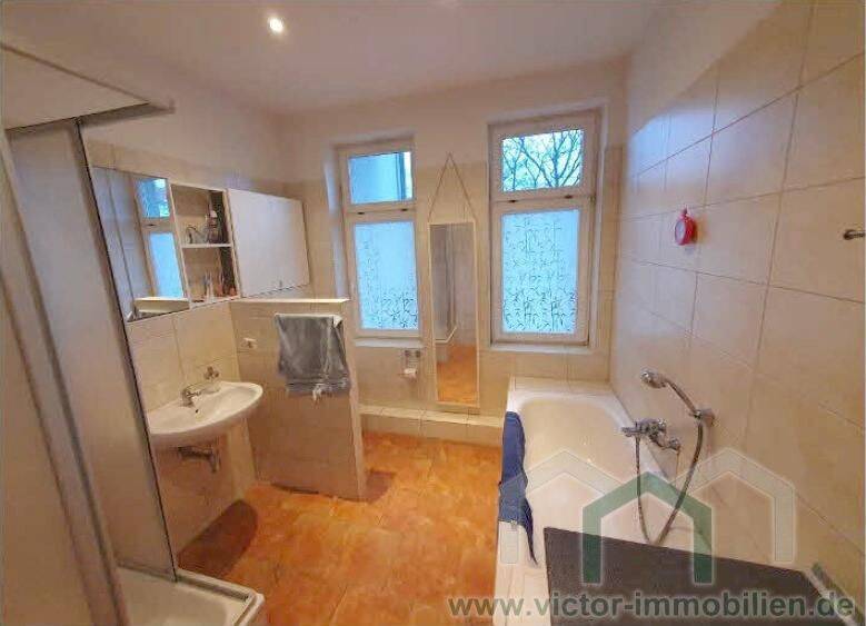 ** Große 4-Zimmer-Whg. mit zwei Balkonen und Tageslichtbad ** – Leipzig – Vorschaubild 8