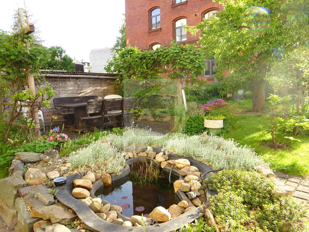 Schön hier! DG-Maisonette mit EBK