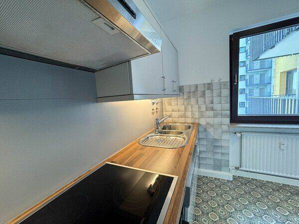 Helle 3 Zi Wohnung in Lengfeld - WG geeignet - mit Balkon – Würzburg – Vorschaubild 6