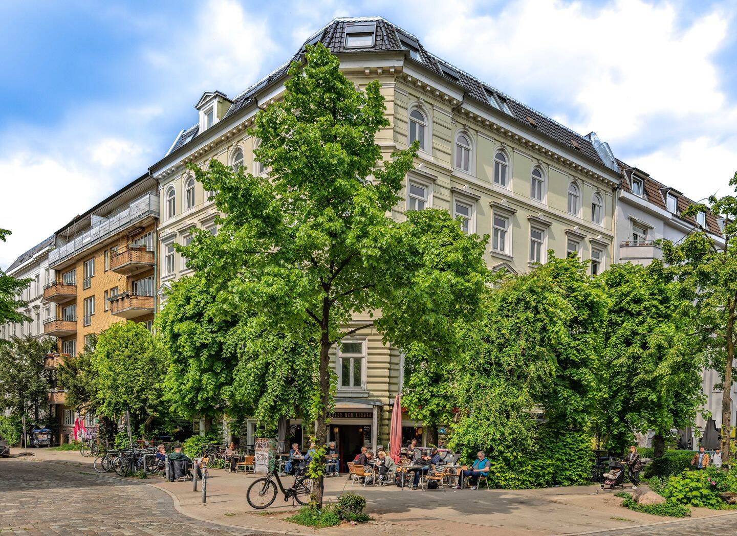 Privater Rückzugsort über den Dächern der Schanze – Hamburg – Vorschaubild 8