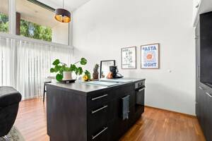 Moderne Wohnung mit Galerie, großer Loggia und Blick ins Grüne und auf die Blau – 89077 Ulm – Vorschaubild 7