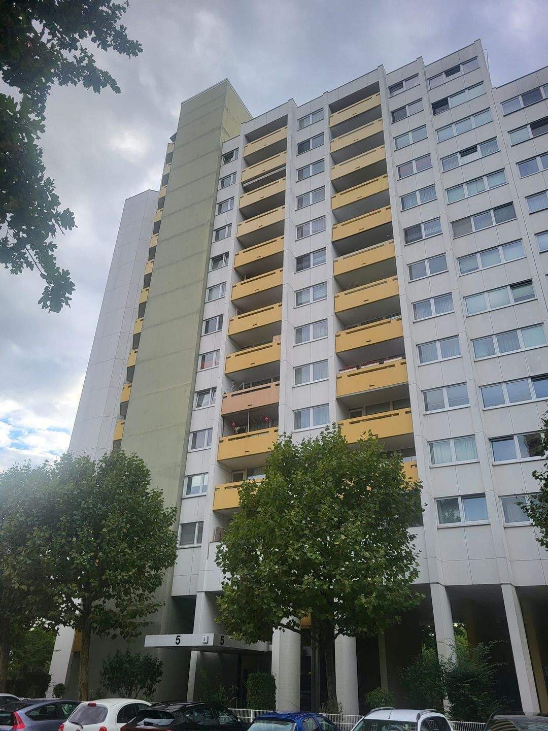 Gepflegtes 1-Zimmerappartement mit Außenstellplatz Nähe Wildpark in Mainz-Gonsenheim – Mainz – Bild 1 von 9