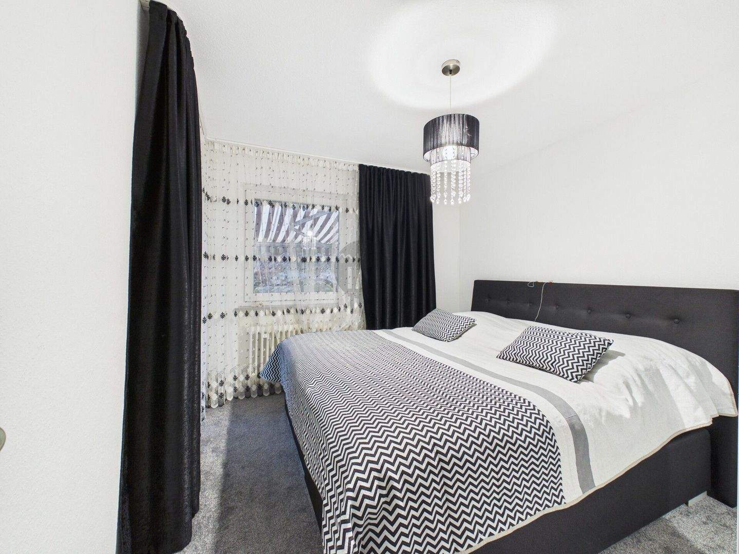 ATTRAKTIVES DREIFAMILIENHAUS MIT ÜBER 6% RENDITE IN IDYLLISCHER LAGE! – Gaggenau – Vorschaubild 5