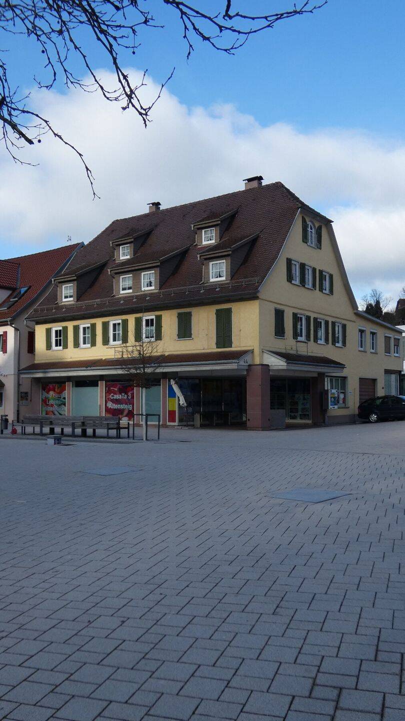 +++ absolute 1A-Lage + Wohn- und Geschäftshaus +++ – Altensteig – Bild 1 von 4