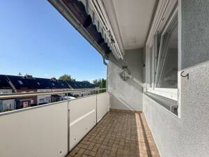 Bezugsfreie 3-Zimmer-Eigentumswohnung mit sonnigem Süd-West-Balkon in gefragter Lage – 23562 Lübeck – Vorschaubild 4