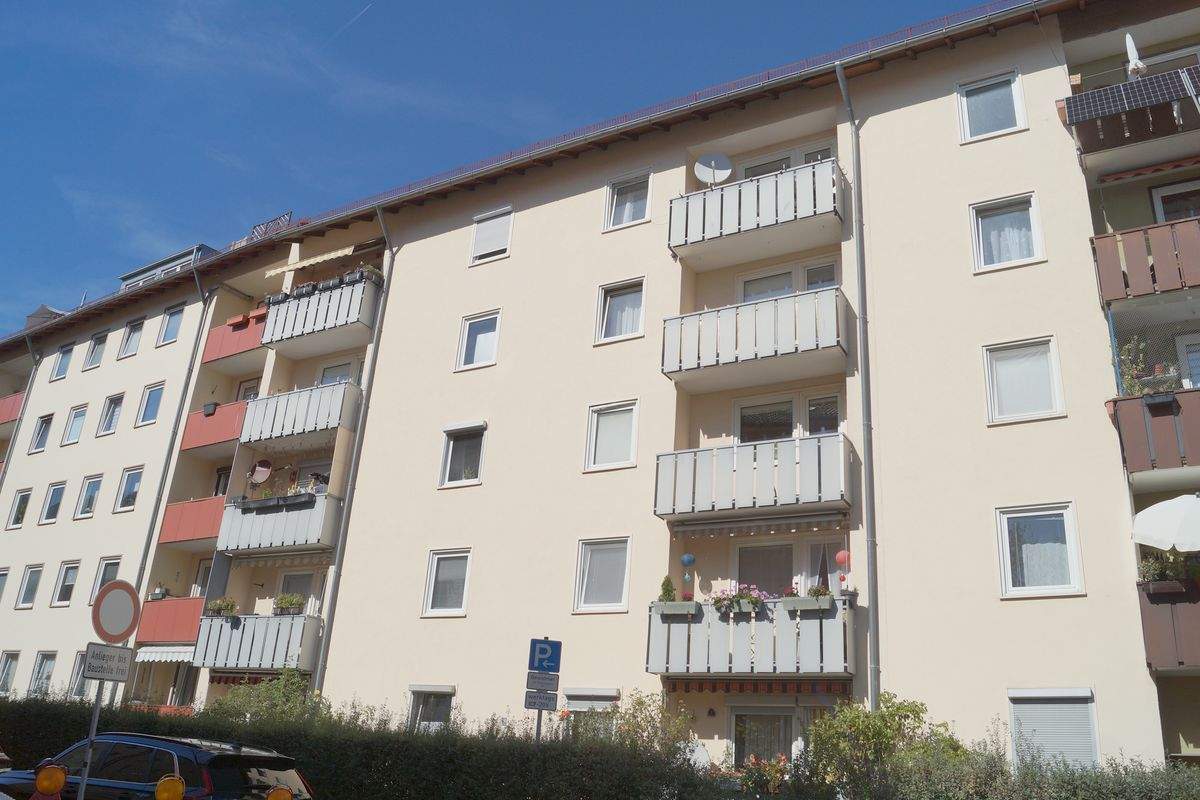 Attraktive Kapitalanlage: Vermietete 3-Zimmer-Wohnung mit 4 % Rendite Nähe Rathenauplatz – Nürnberg – Vorschaubild 2