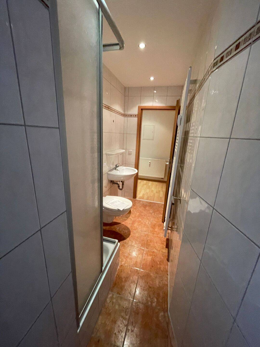 Zschopauer STr. !!!!!! gemütliche-Wohnung - mit Balkon - hier ziehen wir ich ein!!!!!!!!!! – Chemnitz – Vorschaubild 5