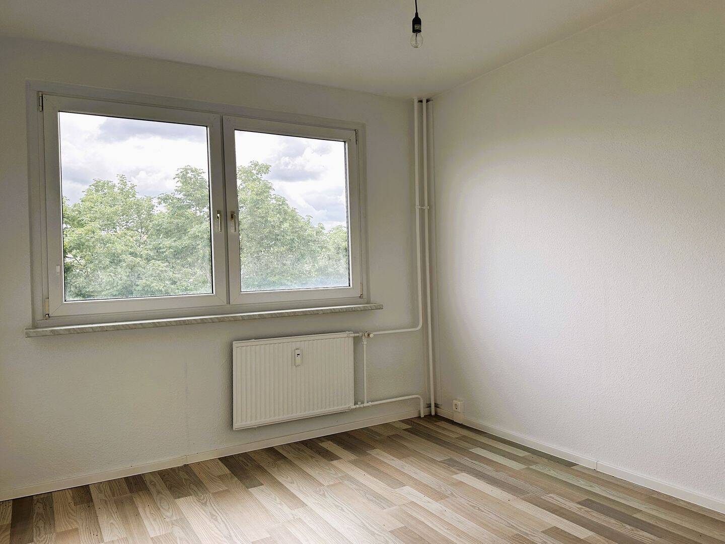 Toller Blick - Gemütliches Zuhause mit Wohnküche in Halle – Halle (Saale) – Vorschaubild 9