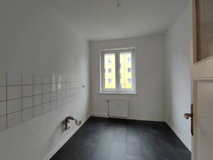 DREI ZIMMER in BELIEBTER LAGE – 6712 Zeitz – Vorschaubild 8