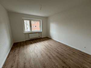 Schöne 3 - Zimmerwohnung zum 01.11.2026 – 25348 Glückstadt – Vorschaubild 3