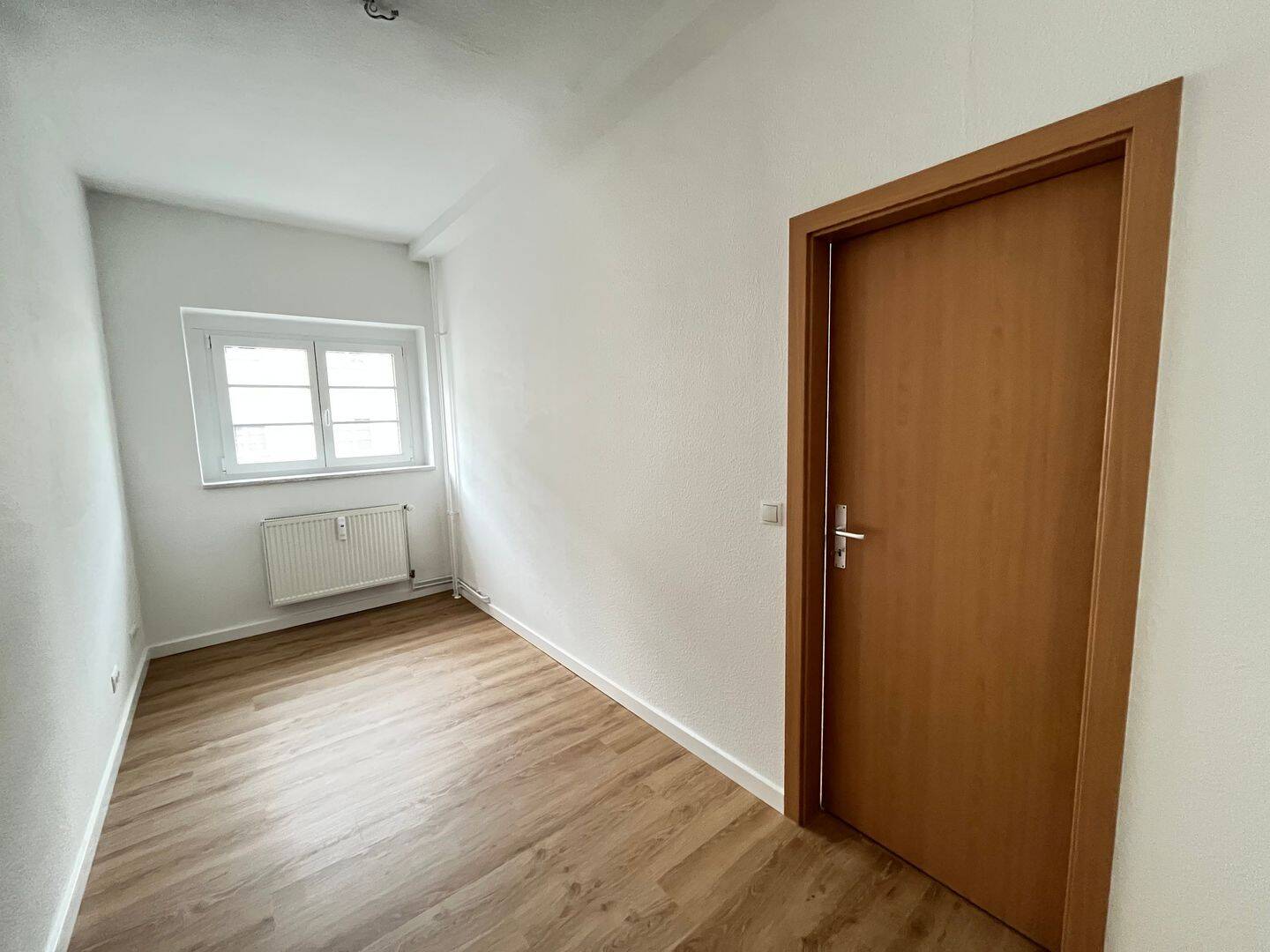 Moderne 3-Zimmer-Wohnung in Bernsdorf, Chemnitz – Chemnitz – Vorschaubild 5