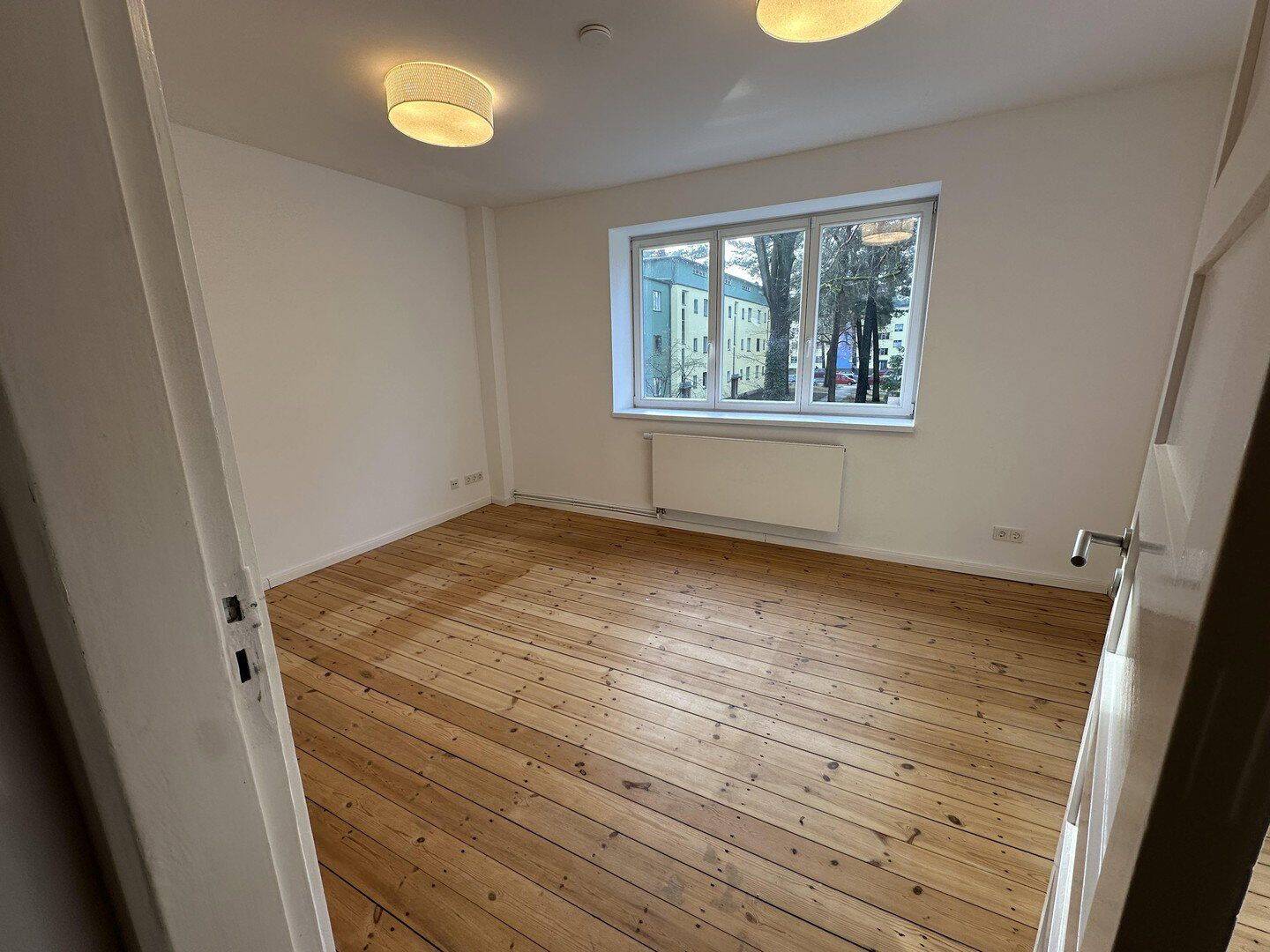 OPEN HOUSE 13.6. von 10-13 Uhr. Provisionsfrei: Stilvolles Bruno-Taut-Reihenhaus in Zehlendorf – Berlin – Vorschaubild 6