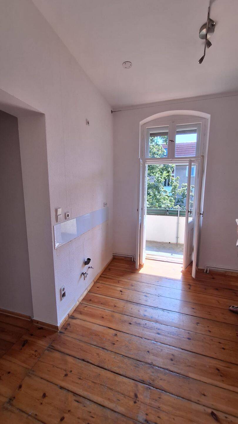 Wunderschön sonnige Wohnung mit Schlafzimmer zum Innenhof .Absolut ruhige Lage im 3 OG – Berlin – Vorschaubild 8