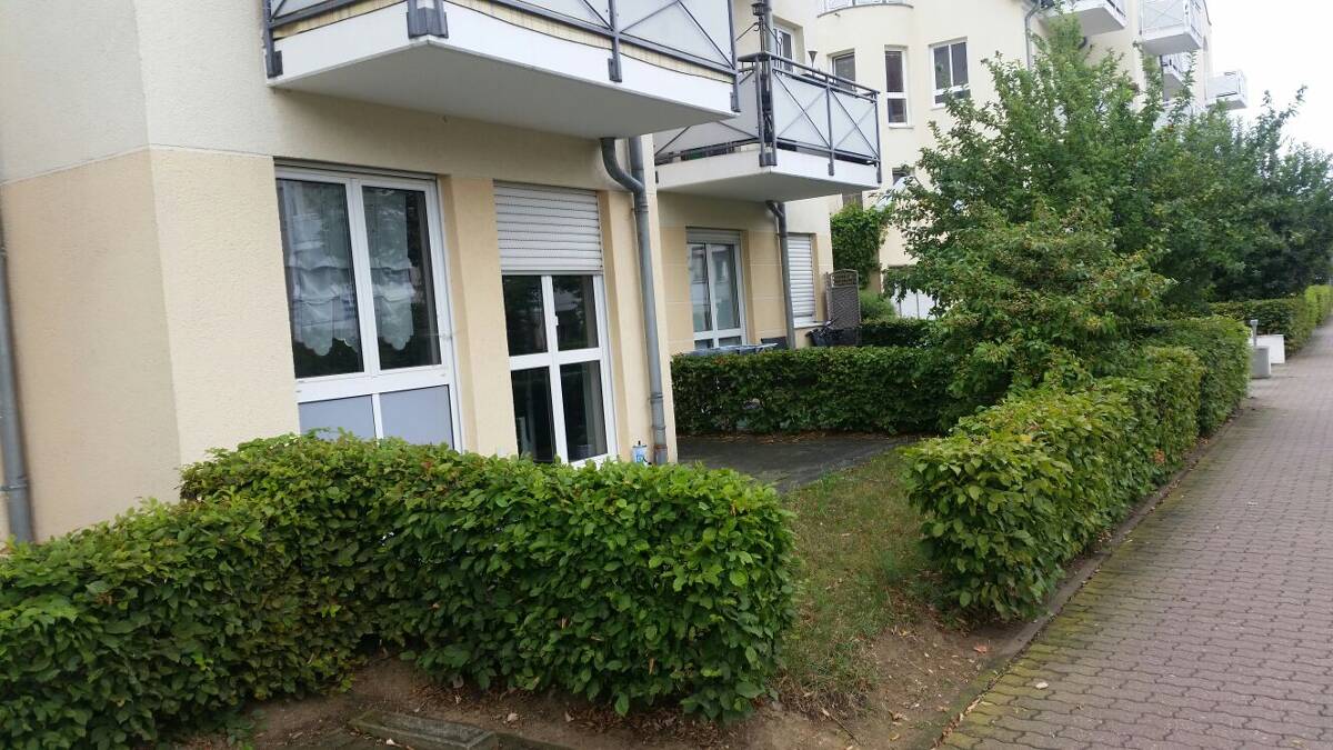 1-Zimmer-Whg. mit separater Küche, Terrasse und neuem Bad – 4288 Leipzig – Bild 1 von 7