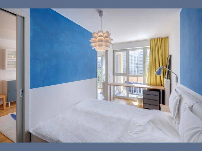 Möbliert: Wohnen im Kustermannpark - attraktive 1,5-Zimmer Wohnung – München – Vorschaubild 4