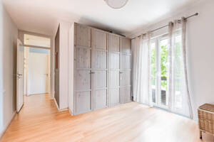 Moderne 3-Zimmerwohnung mit Fahrstuhl und TG-Stellplatz in Stadtparknähe zu erwerben! – 22303 Hamburg – Vorschaubild 9