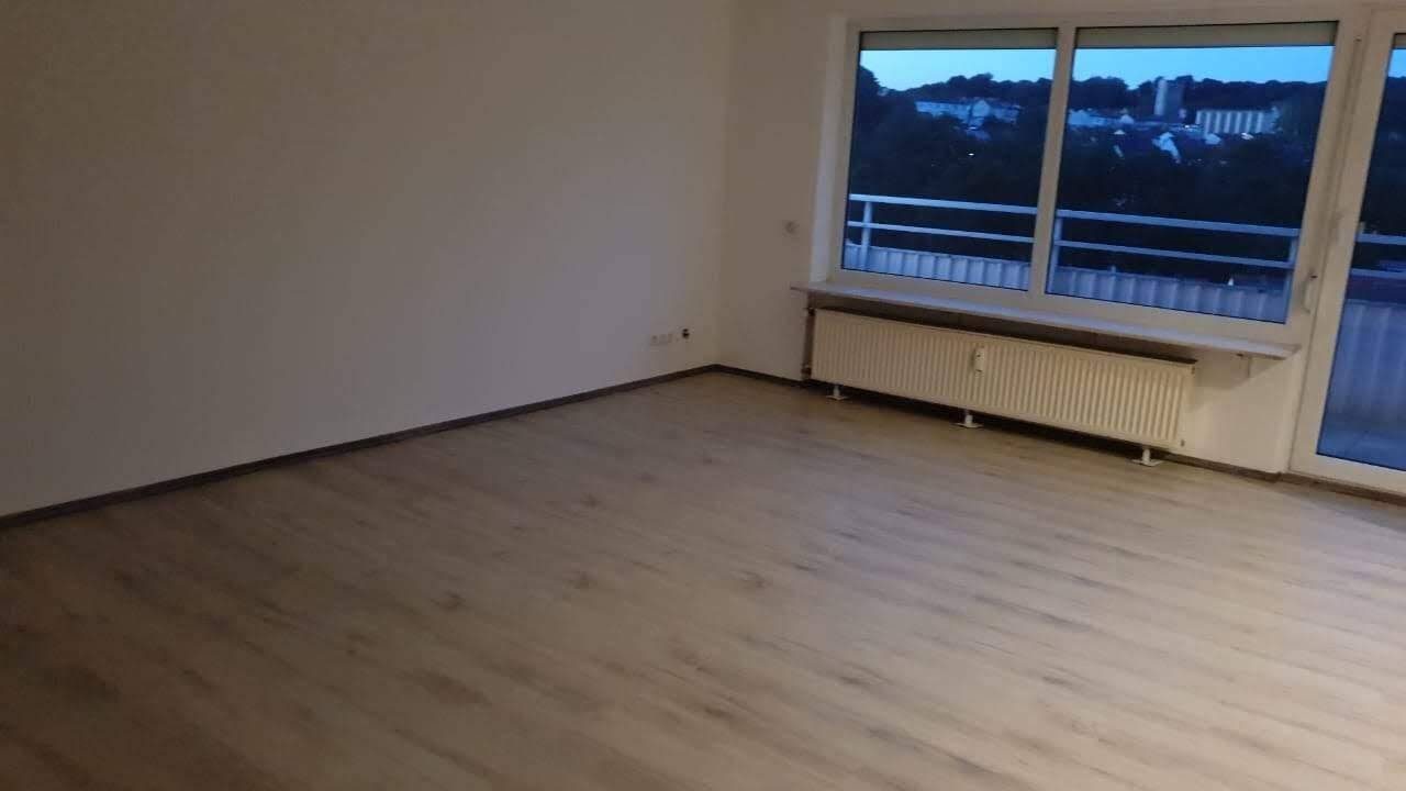 3-Zimmer-Wohnung mit Einbauküche und Balkon in Dudweiler – Saarbrücken – Vorschaubild 2