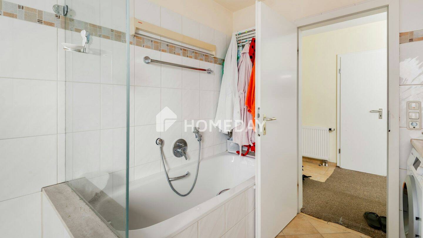 Gepflegte 3-Zimmer-Eigentumswohnung mit Südwest-Balkon & außergewöhnlicher Stellplatzsituation – Wiesbaden – Vorschaubild 9