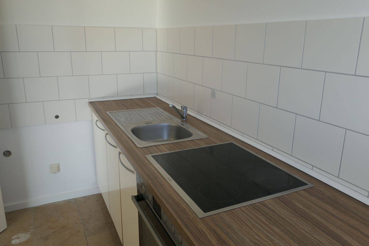 2-Zimmer-Wohnung in bester Lage mit außergewöhnlicher Aussicht – Düsseldorf – Vorschaubild 8