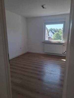 Maisonette-Wohnung, 5ZK2B, Balkon + Dachterrasse, ruhige Wohnlage von Bielefeld-Senne – 33659 Bielefeld – Vorschaubild 5
